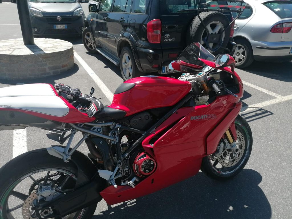 Ducati 999s Rossa