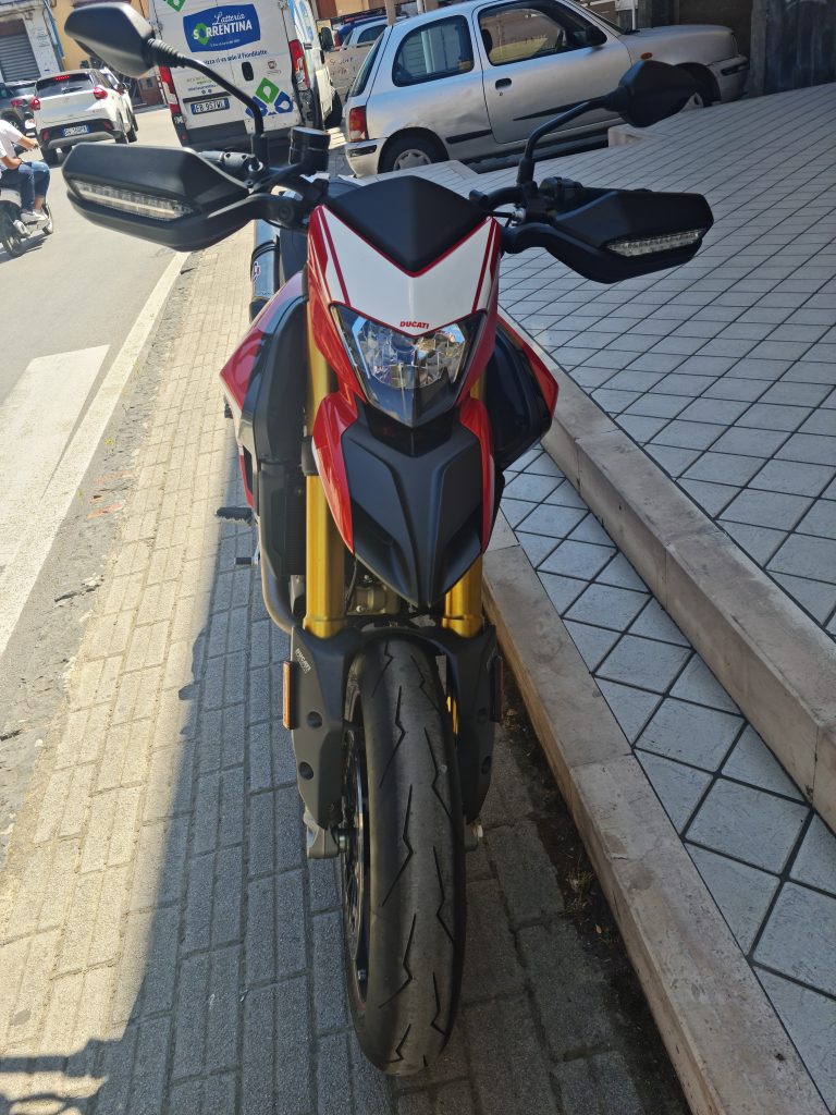 Ducati Hypermotard 939 sp Finanziabile
