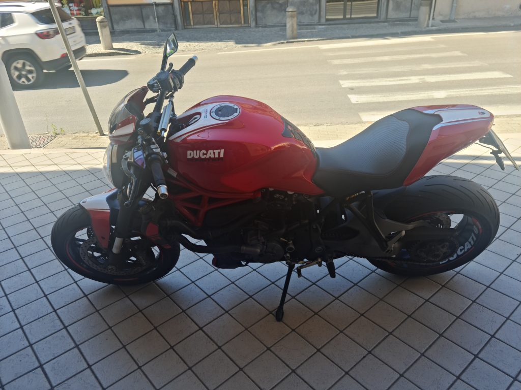 Ducati Monster 1200 Rosso Occasione