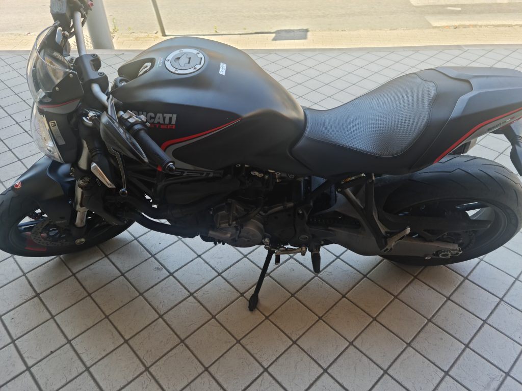 Ducati Monster 821 Dark Stealth Occasione