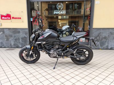 Ducati Monster 937 Dark Usato