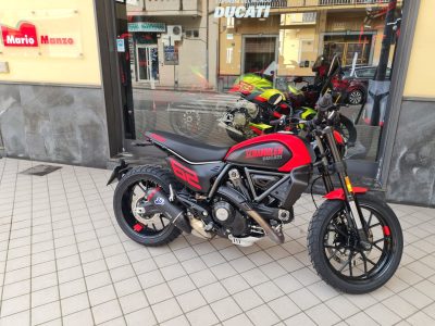 Ducati Scrambler Full Throttle Usato