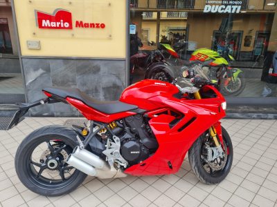 Ducati Supersport 950s rosso Occasione